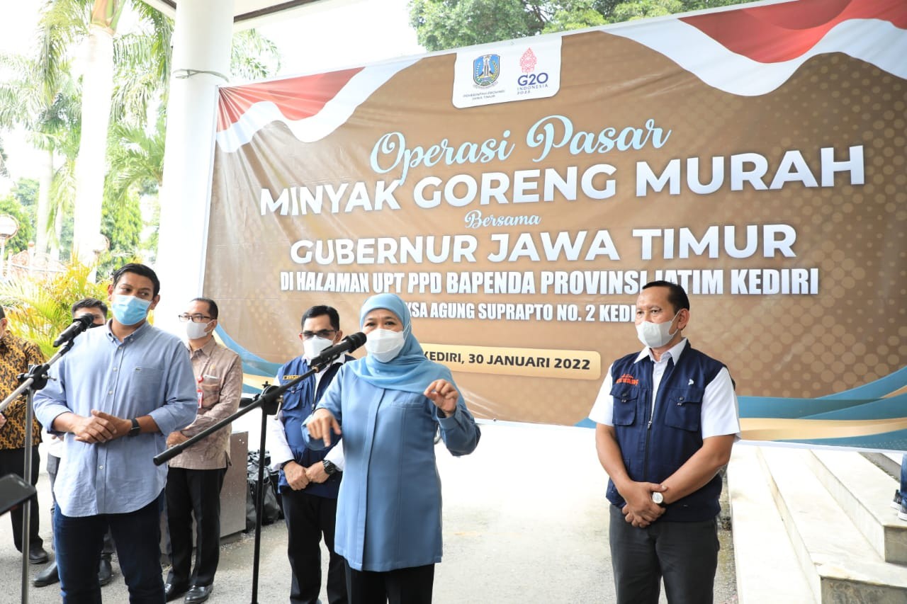 Kementerian Perdagangan  akan memberlakukan Harga Eceran Tertinggi (HET) bagi minyak goreng curah hingga minyak goreng kemasan premium pada 1 Februari 2022. (Fo