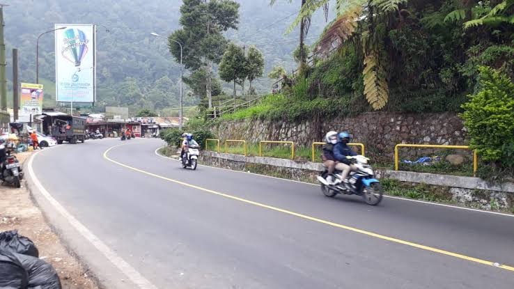 Menteri LH Sebut 30 Bangunan di Puncak Bogor Akan Dibongkar (FOTO:MNC Media)