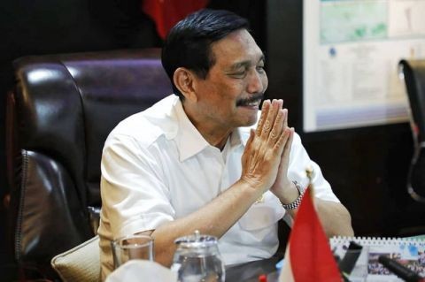 Geger Karena Terima Telepon saat Jokowi Pidato, Jubir Luhut Buka Suara (FOTO:MNC Media)