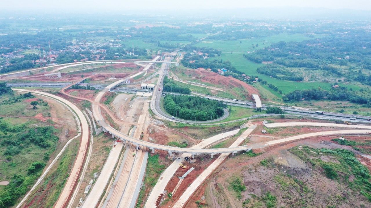 PT Jasamarga Japek Selatan (JJS) mencatat progres konstruksi Jalan Tol Jakarta-Cikampek II Selatan Seksi 3 (Tamanmekar-Sadang) mencapai 60,82%. (Foto:MNC Media)