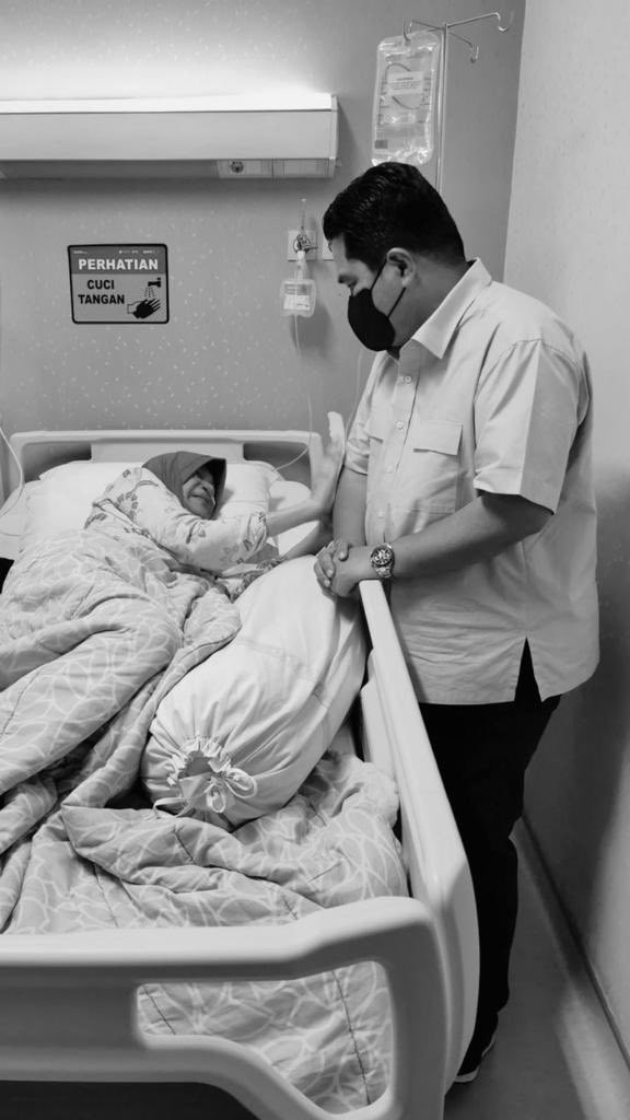 Dorce Gamalama Meninggal Dunia Usia Positif Covid-19, Erick Thohir Berduka (FOTO:Dok Ist)