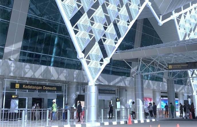 Operasional Bandara Samratulangi Manado Ditutup Sementara Imbas Erupsi Gunung Ruang. (Foto: MNC Media)