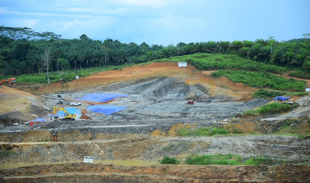 Bendungan Sepaku Semoi  (KemenPUPR)