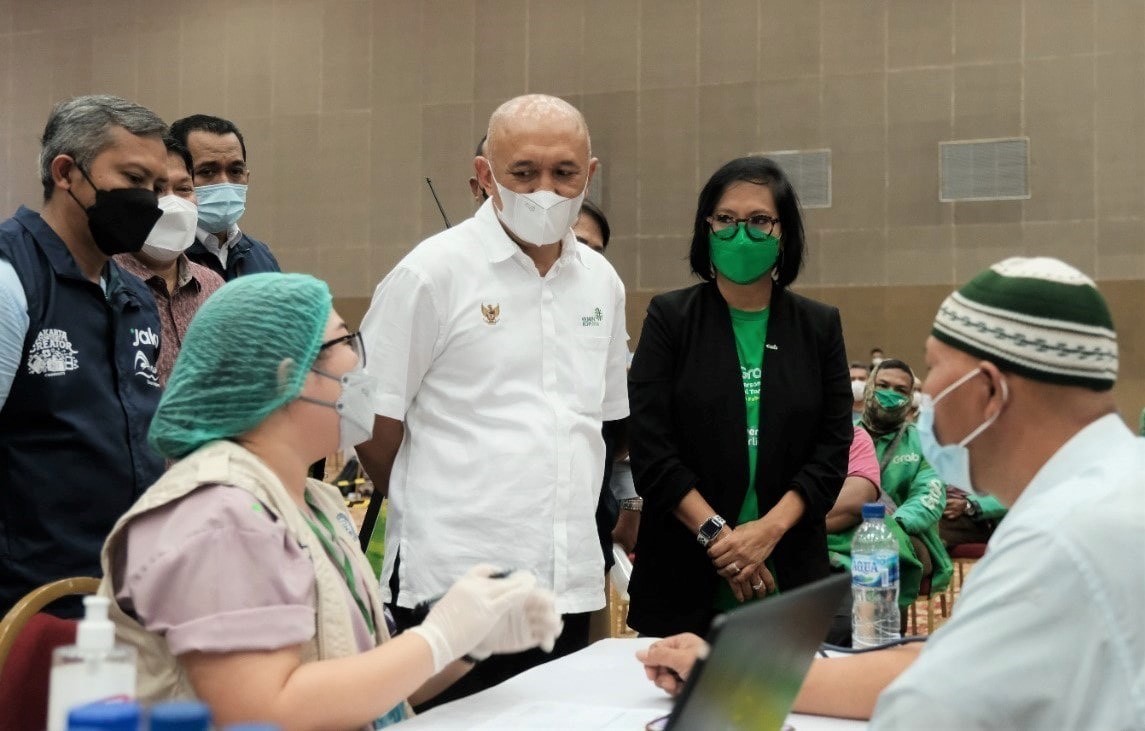 Kementerian Koperasi dan Usaha Kecil Menengah gelar vaksinasi booster untuk pelaku UMKM. (Foto: MNC Media)