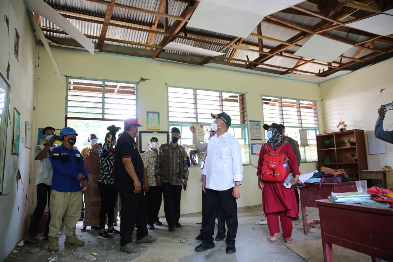 Menko PMK: Pengungsi Gempa Pasaman Akan Diberi Uang Tunggu Rp500 Ribu per KK  (Dok.MNC)