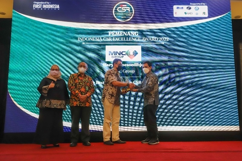Top! MNC Group Raih 4 Kategori Penghargaan di Indonesia CSR Excellence Award 2022. (Foto: MNC Media)