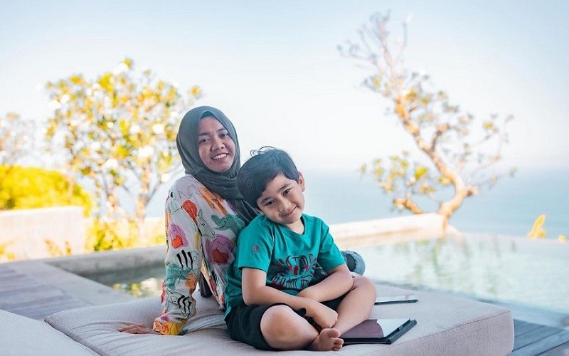Selain Mengasuh Rafathar, Inilah 5 Sumber Kekayaan Mbak Lala . (Foto : MNC Media)