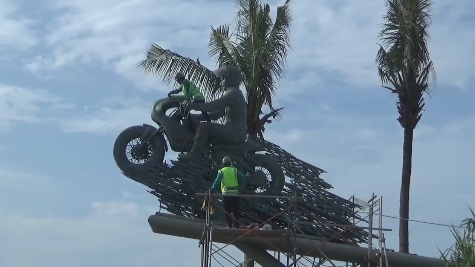 Gubernur NTB Harap Patung Jokowi di Mandalika Jadi Penggerak Ekonomi. (Foto: MNC Media)