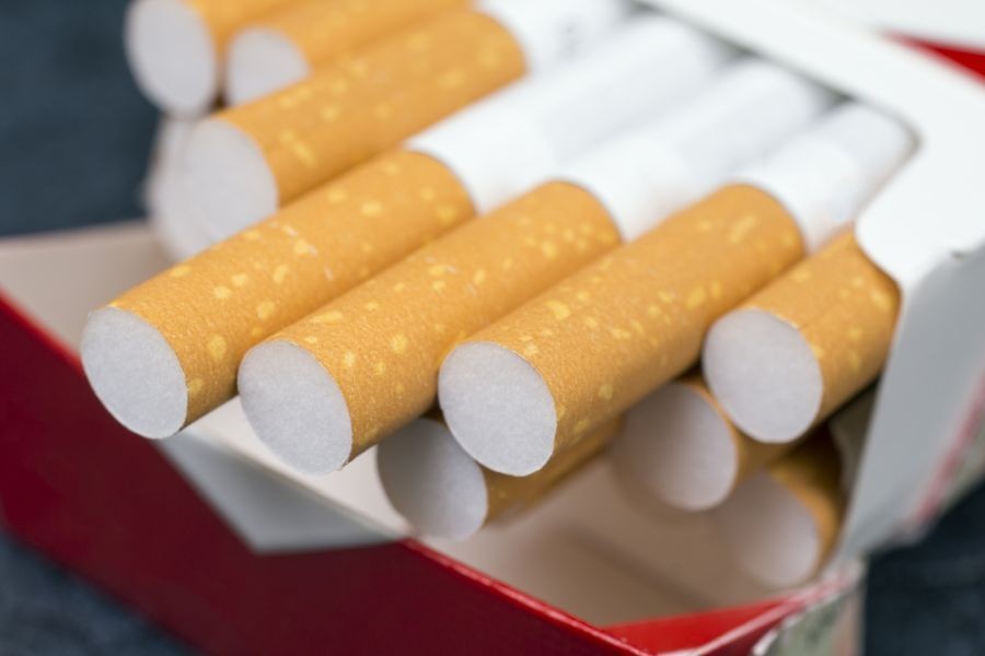 Wacana Aturan Kemasan Polos Bisa Berdampak Negatif bagi Industri Rokok Legal. (Foto MNC Media)