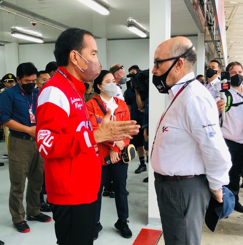 Ini Isi Obrolan Jokowi dengan CEO Dorna sebelum Balapan MotoGP (FOTO: MNC Media)
