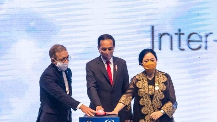 secara resmi membuka Sidang Ke-144 Assembly of The Inter-Parliamentary Union (IPU) and Related Meetings yang digelar di