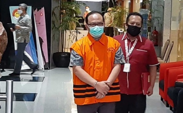 KPK Resmi Jebloskan Eks Dirut Waskita Beton Precast (WSBP) ke Sukamiskin. (Foto: MNC Media)