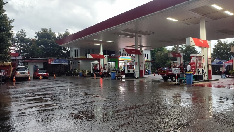 Pertamax Naik, Masyarakat: Dua Pom Lewat, Pertalite Tidak Ada Dua-duanya. (Foto: Iqbal Dwi Purnama/MNC Portal Indonesia)