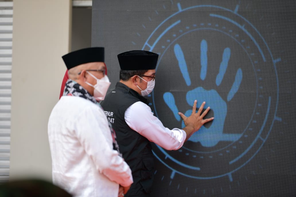 Cara Ridwan Kamil Atasi Krisis Minyak Goreng, Pesan Lewat Ketua RT (FOTO: MNC Media)