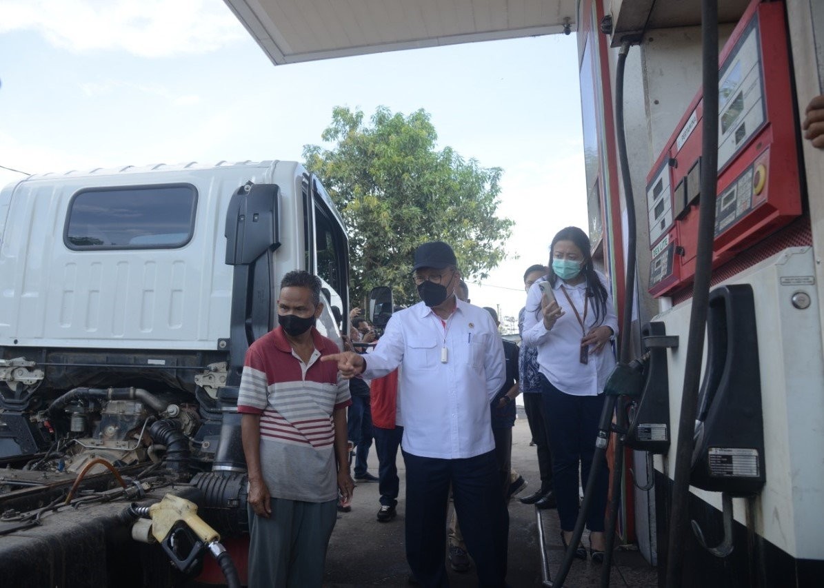 Menteri ESDM Akui Distribusi BBM Subsidi Banyak Penyimpangan (FOTO: MNC Media)