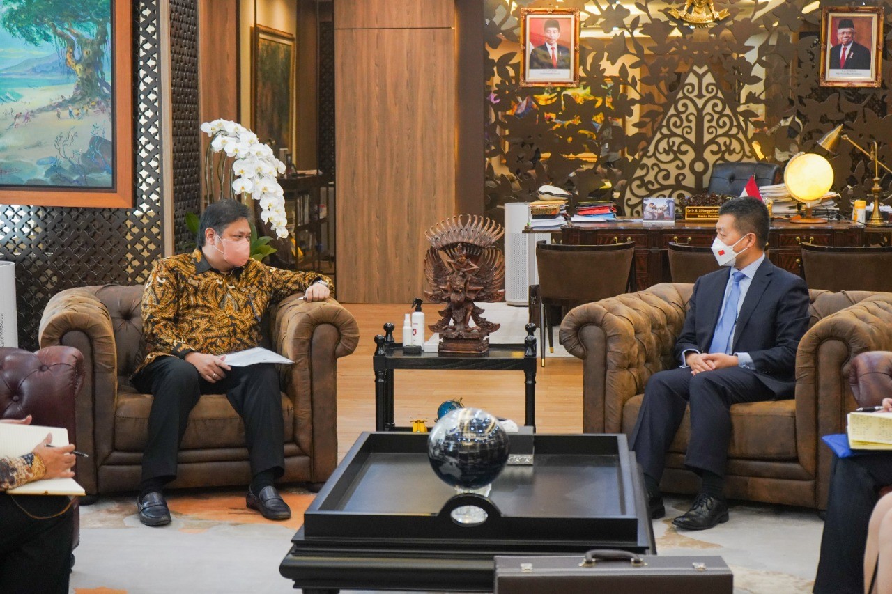 Terima Dubes China, Airlangga Bahas Investasi hingga Isu Geopolitik dalam G20. (Foto: Dok. Kemenko Perekonomian)