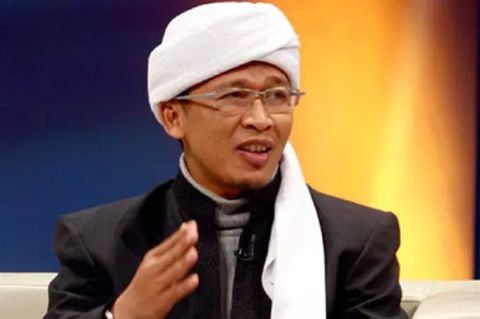 Gaji atau Bayaran Ustaz di TV, ada yang Dibayar pakai Dolar. (Foto : MNC Media)
