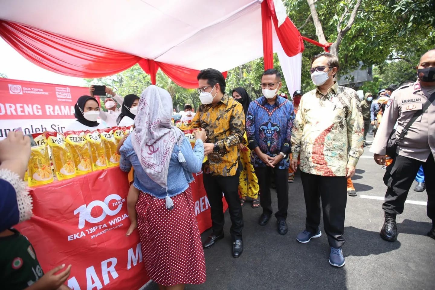 Jaga Solidaritas dan Silaturahmi lewat Bazar Minyak Goreng, Ini yang Dilakukan Sinar Mas. (Foto: MNC Media)