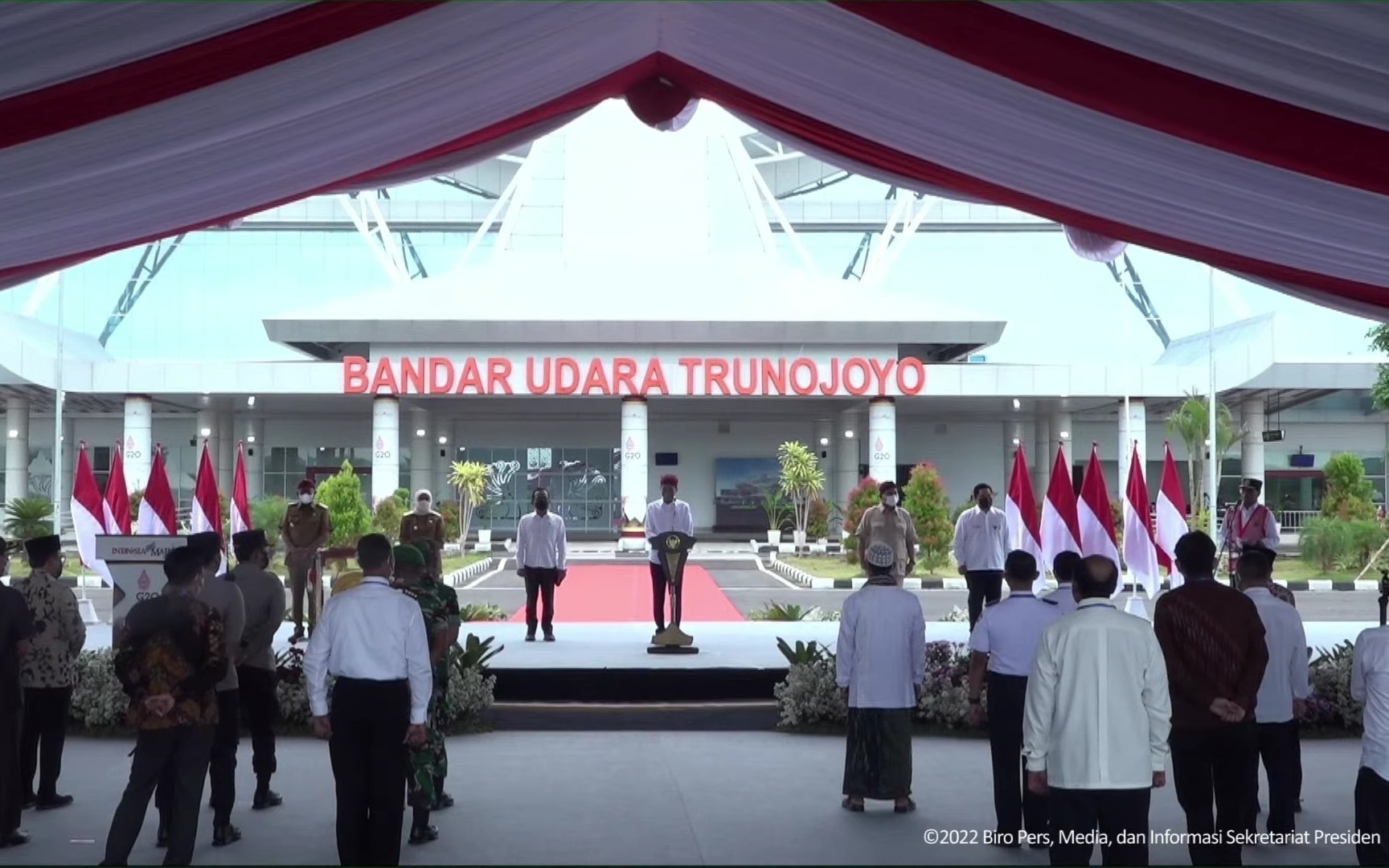 Resmikan Bandara Trunojoyo, Jokowi: Siap untuk Melayani Masyarakat Madura. (Foto: MNC Media)