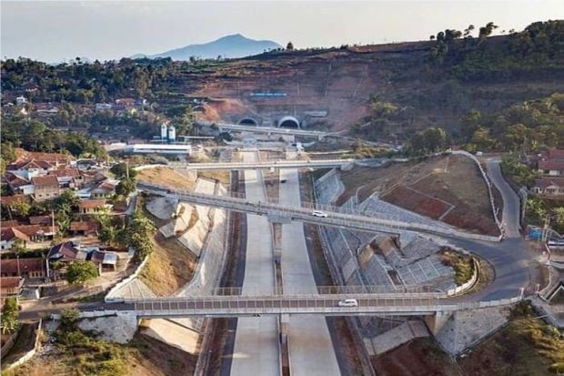 BUMN produsen bahan peledak ini ternyata bantu pembangunan Tol Cisumdawu.