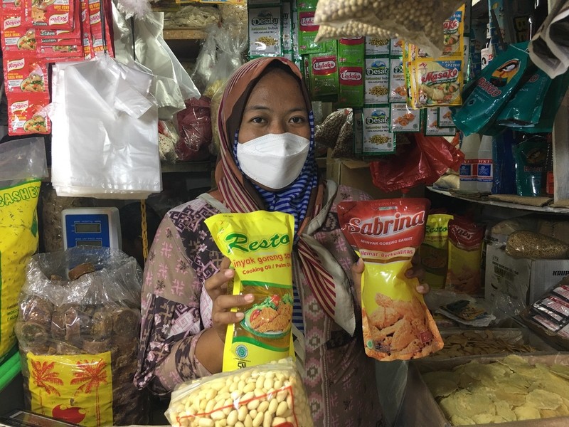 BUMN Distribusikan Minyak Goreng Curah Murah ke 40 Juta Warga Miskin (foto: MNC Media)