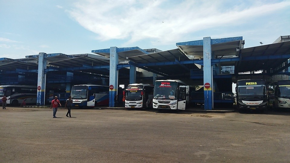 Arus Mudik, Sopir Bus di Malang Keluhkan Sepinya Pemudik (FOTO: MNC Media)