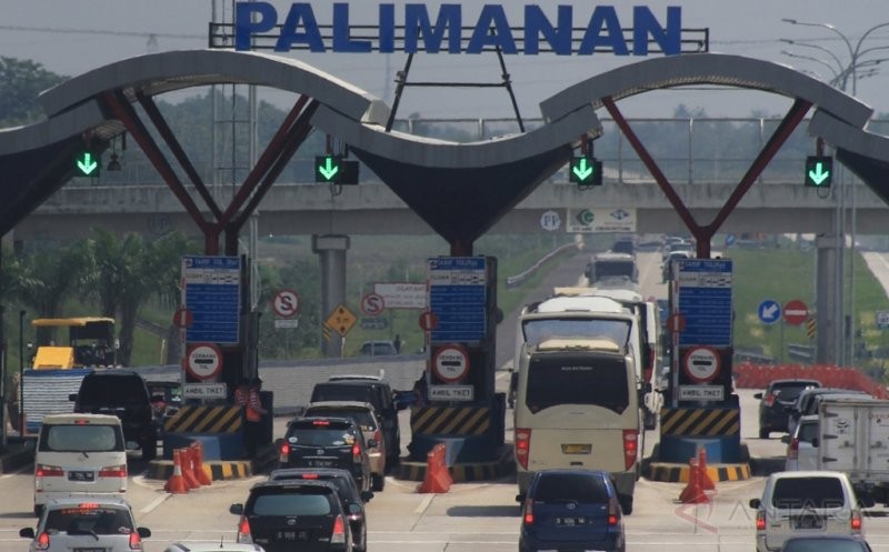 Saldo E-Toll Habis, Jangan Panik! Empat Langkah Ini Bisa Dilakukan Pengendara. Foto: MNC Media.