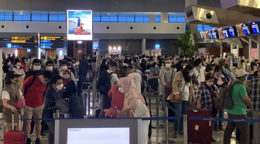 Volume Lalu Lintas Transaksi Menuju Bandara Soetta Naik Hampir 9 Persen