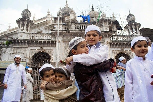 Keunikan dan Fakta Mengejutkan Idul Fitri di Seluruh Dunia, Mau Tahu? (Foto: Fakta Mengejutkan Idul Fitri di Seluruh Dunia)