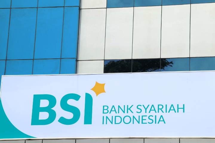 RUPSLB Bank Syariah Indonesia (BRIS) Setujui TGB Mundur dari Jabatan Komisaris. Foto: MNC Media.