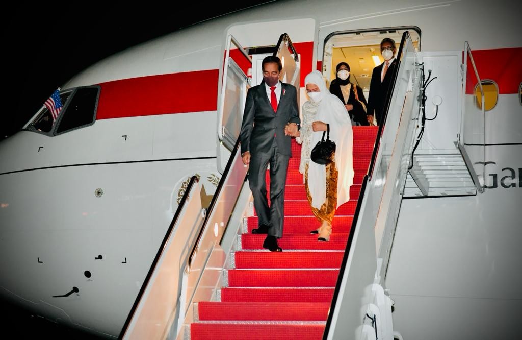 Jokowi Tiba di AS, Disambut Duta Besar Rosan Roeslani (FOTO: MNC Media)