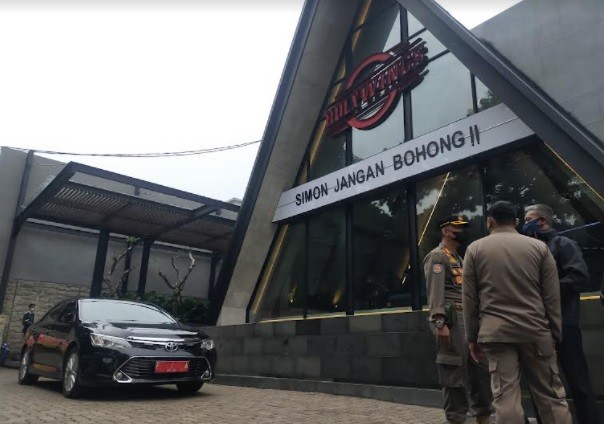 Pemkot Bekasi Pantau Aktivitas Holywings di Bekasi. (Foto: MNC Media)