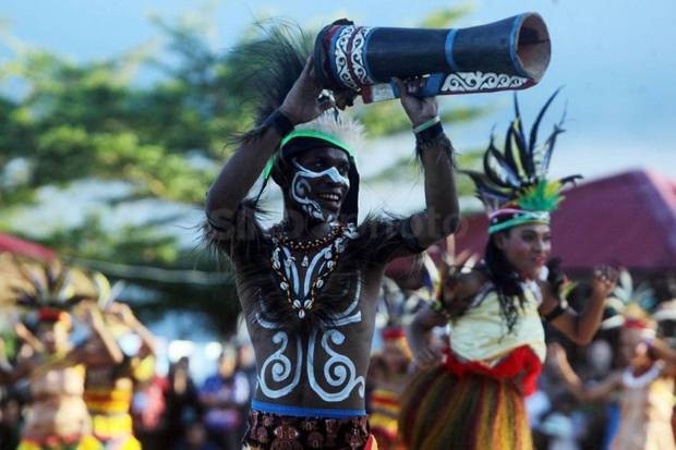 Pemekaran tiga Daerah Otonomi Baru (DOB) Papua harus betul-betul mensejahterakan masyarakat Papua. 