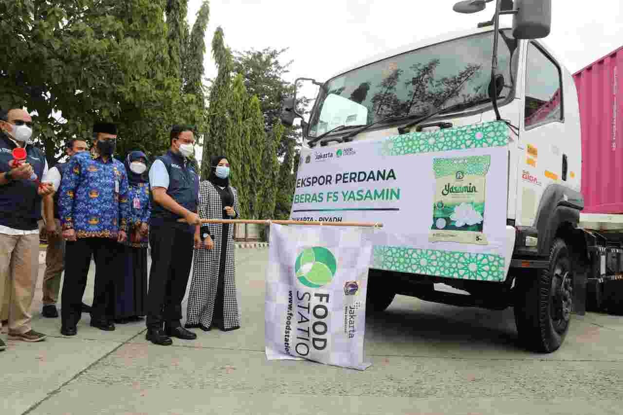 Gubernur Anies Lepas Ekspor Beras 19 Ton ke Arab Saudi (FOTO: MNC Media)