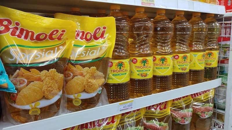 Pembelian minyak goreng curah rakyat (MGCR) menggunakan PeduliLindungi dinilai tidak akan optimal.