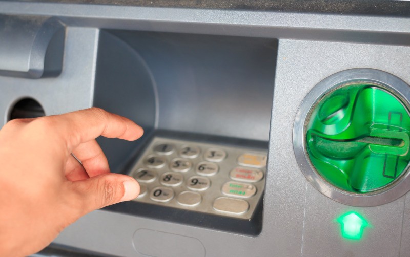 Begini Cara Transfer Uang Lewat ATM BRI, Mudah dan Praktis. (Foto: MNC Media)