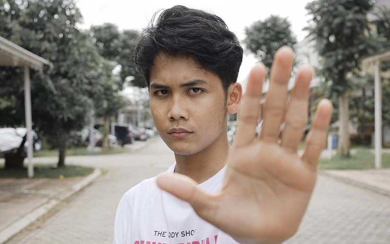 Sumber Kekayaan Bintang Emon