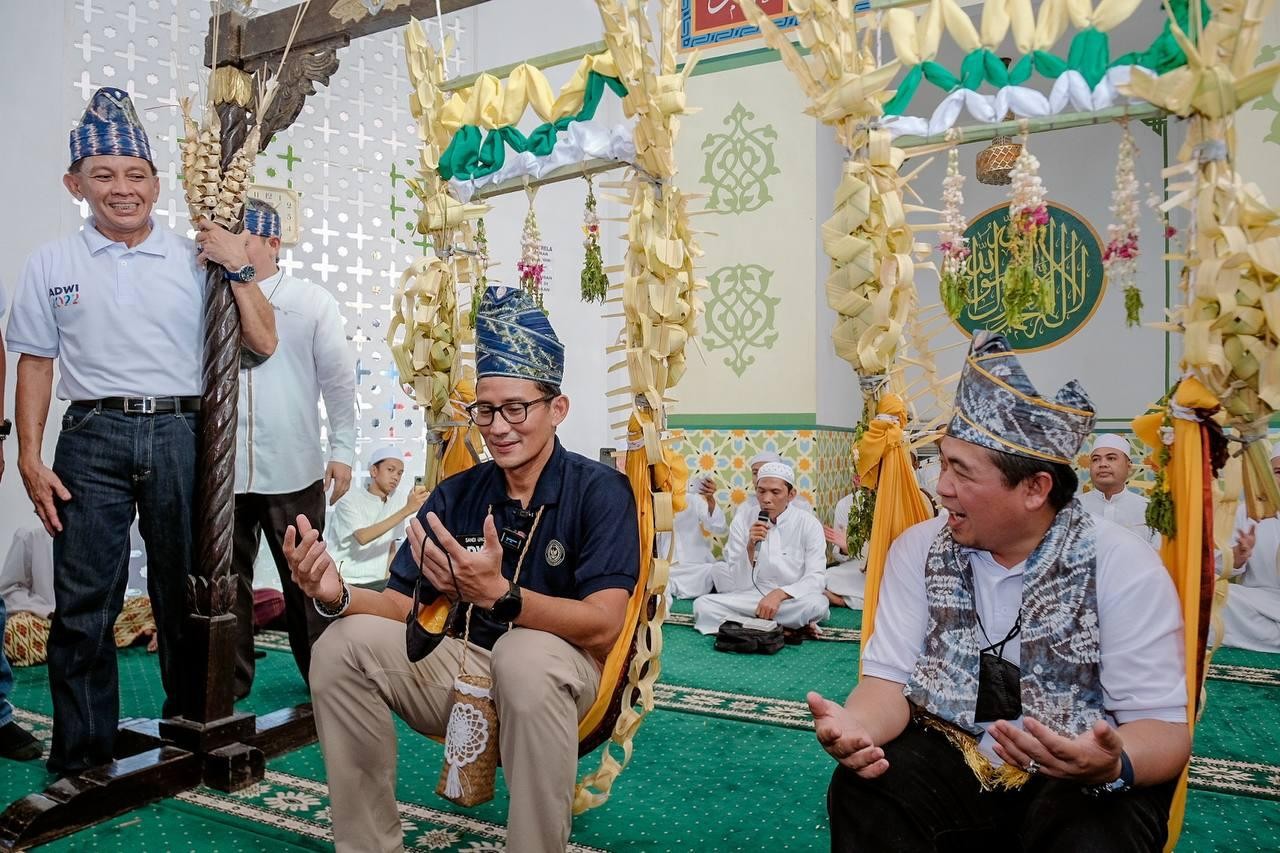 Sandiaga Uno menyebut Desa Wisata Kubah Basirih di Kota Banjarmasin, Kalimantan Selatan, memiliki potensi wisata religi yang sangat besar.