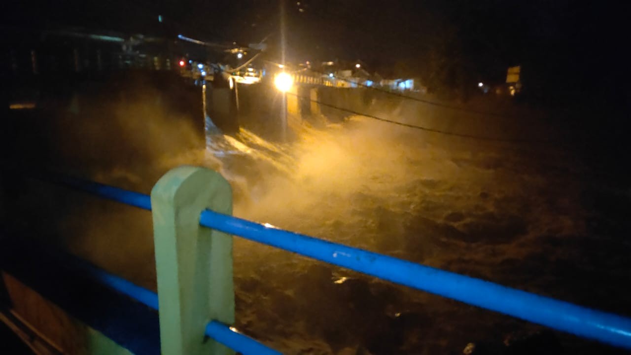 Hujan Deras Guyur Puncak Bogor, Status Bendung Katulampa Naik Siaga 3 (Dok.MNC)