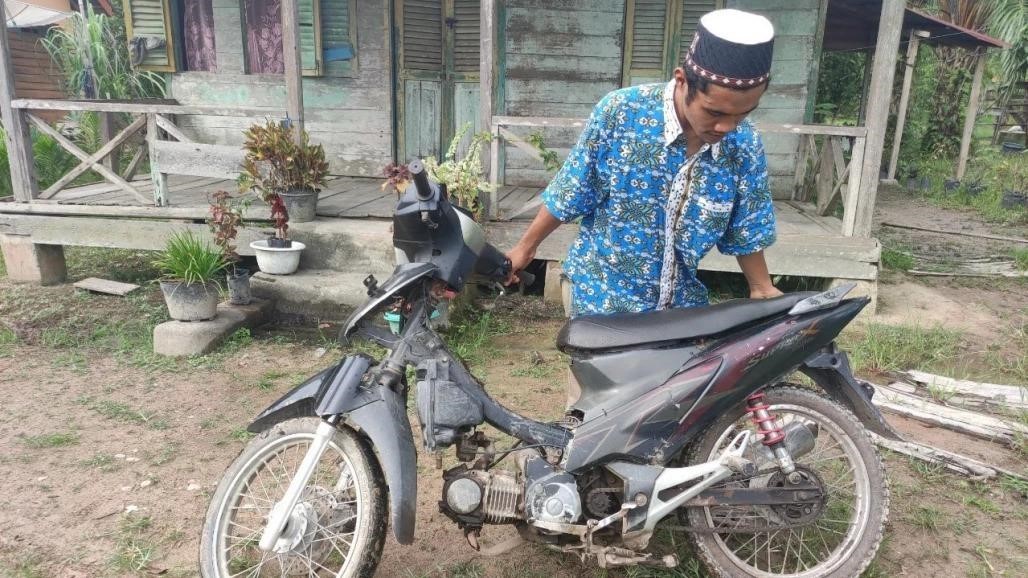 Terhitung sudah tujuh tahun Ustaz Mulim berdakwah di pesisir wilayah Labuhanbatu, tepatnya Kecamatan Panai Hilir. (Foto: ACT/Adv)