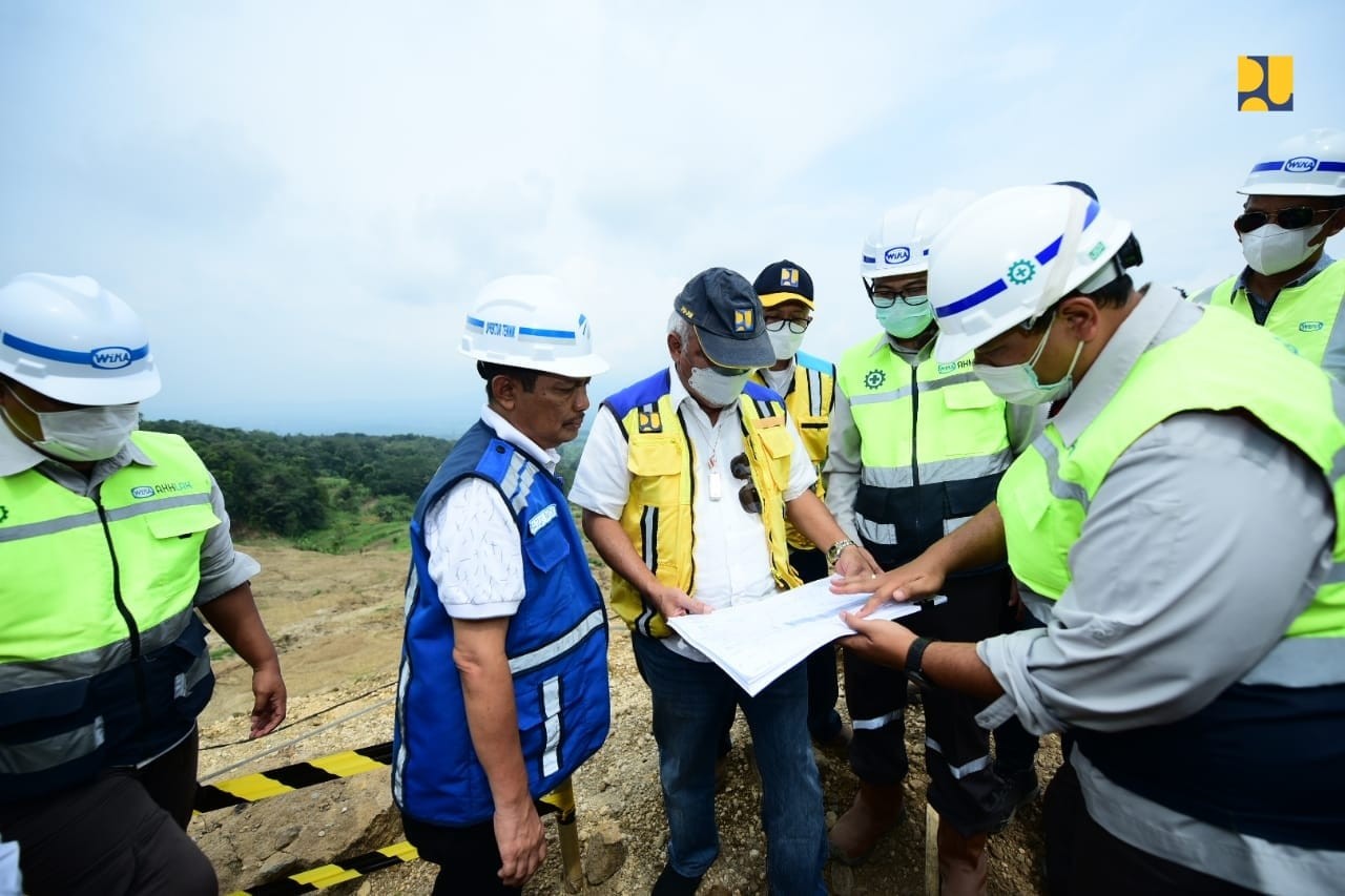 Proyek Jalan Tol Cisumdawu Dipercepat, Menteri PUPR: Pengawasan Diperketat (Dok.MNC)