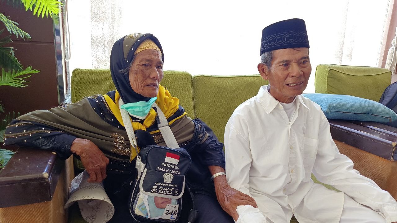 Cerita Tukang Becak Naik Haji, Sehari Nabung Rp30 Ribu Selama 30 Tahun (FOTO:MNC Media)