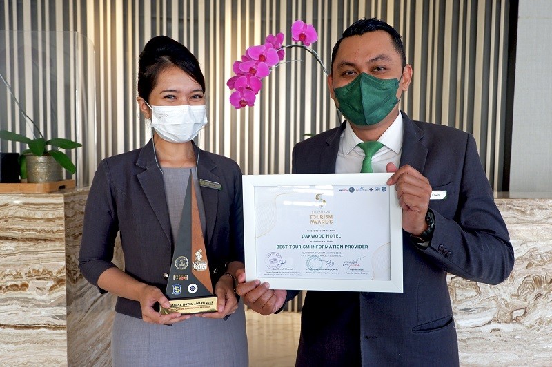 Oakwood Hotel & Residences Surabaya Sabet Penghargaan Surabaya Tourism Award 2022. (Foto: MNC Media)
