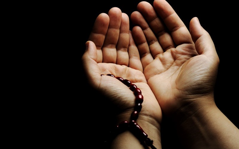 4 Doa agar Hajat Terpenuhi, Simak dan Perhatikan Bacaannya. (foto : MNC Media)