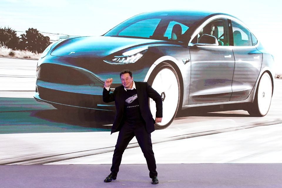 Elon Musk Digugat Salah Satu Investornya, Ada Apa?