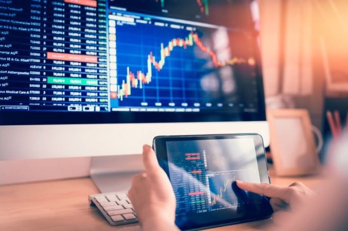 Sambut Akhir Pekan, IHSG Hari Ini Berpotensi Menguat ke 7.074 (FOTO:MNC Media)