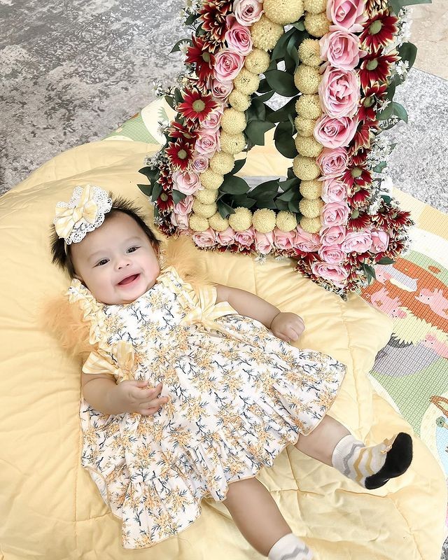 5 Harga Outfit Baby Ameena Termahal, Bikin Geleng Kepala. (Foto: Instagram Aurelie Hermansyah)