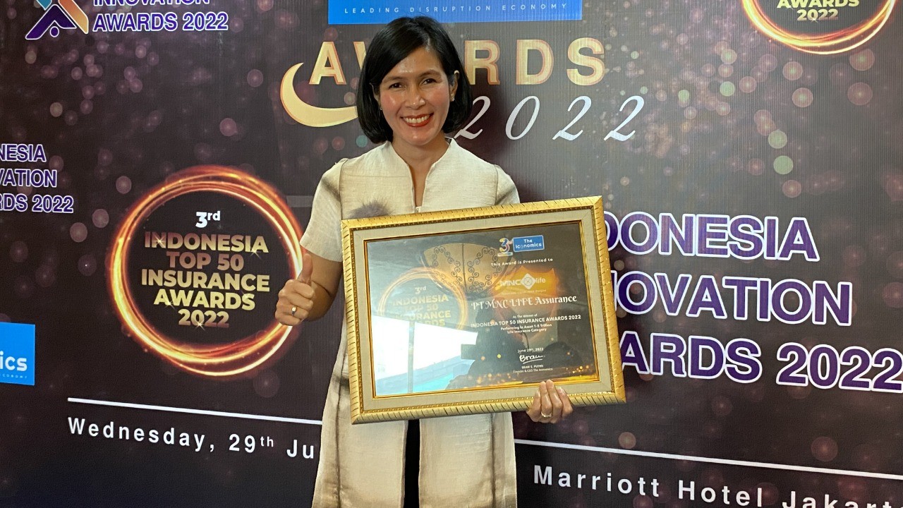 MNC Life Menangkan 3rd Indonesia Top Insurance Companies Awards 2022 (foto: MNC Media)
