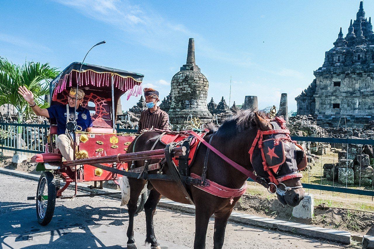 Sandiaga Uno Pacu Pola Perjalanan Wisata ke Candi Plaosan (FOTO: MNC Media)