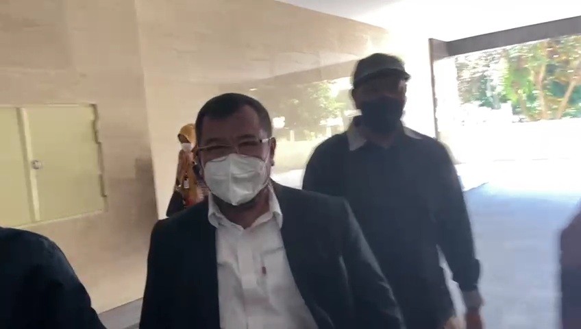 Penuhi Panggilan Terkait Dana Umat, Mantan Presiden ACT Tiba di Bareskrim (FOTO:MNC Media)